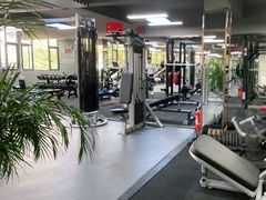 -耀恒健身(南浦地铁店)