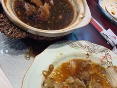 -老码头黑皮肘子锅包肉熏酱水饺(文政街店)