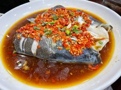 剁椒鱼头-湖南人家湘菜馆(镇江路店)