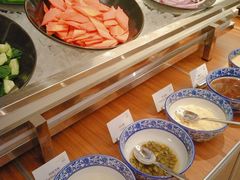 -万荟轩海鲜·粤式点心自助餐厅(蓝海风万怡酒店)