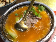 -蜜桃餐厅·伴山(湖滨商业街店)