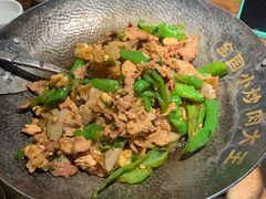 -费大厨辣椒炒肉(黄兴中心广场店)