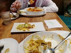 -玛格萝妮(汇智国际商业中心店)