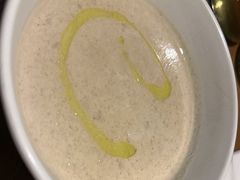 -JINNS锦时 steak&pizza(浸信会礼拜堂旧址店)