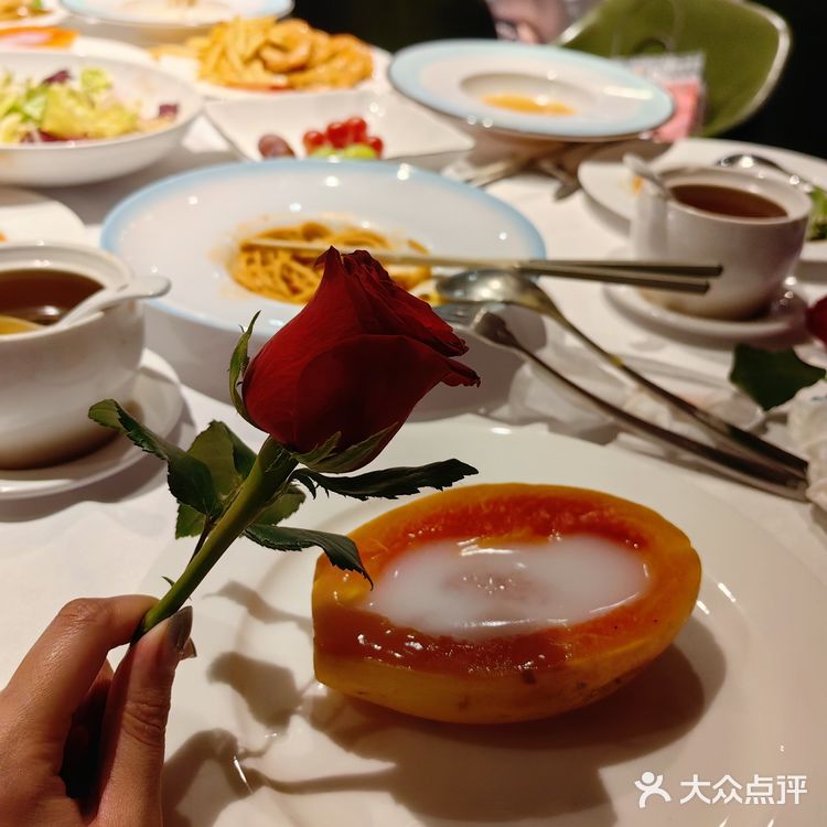 低评分小店也有好味道｜北京夜景最棒的餐厅没有之一