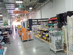 -百安居装修建材卖场(泰然店)