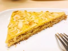 扁桃仁核桃蛋糕-宜家·瑞典风味餐厅(四元桥店)