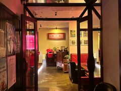 -龙门阵茶屋川菜馆(武康路店)