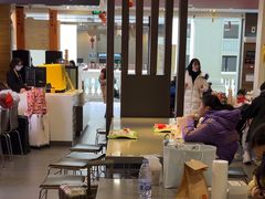 -麦当劳(汉口火车站候车室店)