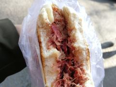 腊牛肉夹馍-清真马乐贝腊牛肉蛋黄菜夹馍(马蓉洒金桥店)