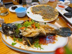 -三姐妹·海鲜大排档