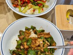 -李与白包子铺(桐梓林店)