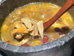 -蘑界·野生菌火锅(深业上城店)