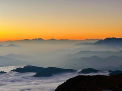 -牛背山