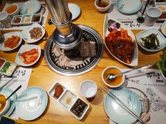 -唯成•韩国炭火烤肉 유성고기