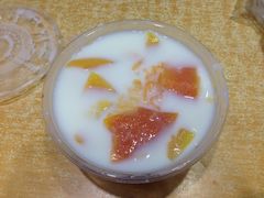 木瓜鲜奶-百花传统甜品店(原址店)