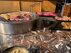 -啊美丽炭火烤肉(滑翔一店)