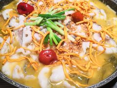 -山城外·非遗酸菜鱼(蜀都万达店)