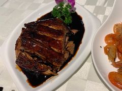 特色酱鸭-光明邨大酒家(淮海路店)