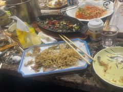 -喝丢一只鞋海鲜烧烤·海肠捞饭(东关街店)