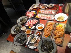 -山之屋炭火烧肉·生啤畅饮(大朗万科中央公园店)