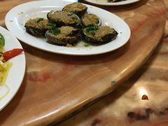 -岛中岛·海鲜大排档·万宁老字号(东澳店)