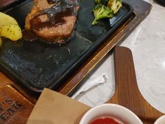 -必胜客(远大路店)