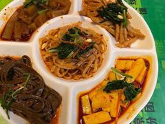-令氏家外家周秦食府(高新店)