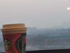 -星巴克(上海虹桥站2A检票口)