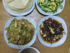 -爱的果实月嫂育婴师(世纪东方店)