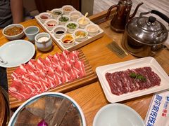 -额尔敦传统涮.冰煮羊火锅(乌兰察布体育场店)