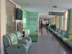 -大连何氏眼科医院