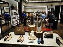 -Pazzion(Wisma Atria)