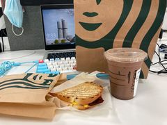 -星巴克(北京佳程广场店)