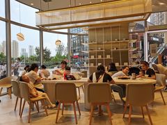 大堂-奈雪的茶(金地广场店)