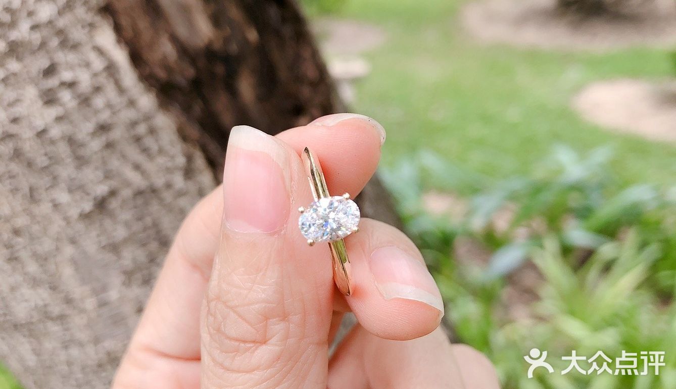 70分超闪💍，不到1.7w到手！OMG，这也太好看了吧！