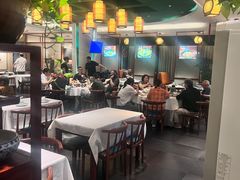 -江城小馆陕南妈妈菜·全球旅行餐厅(钟楼店)