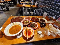 -华仔龙虾(永乐路总店)