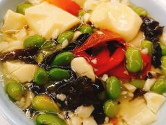 -同济大学本部学苑饮食广场