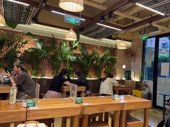 -云阿蛮云南生烫牛肉米线(奉贤路店)