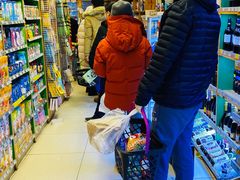 -绿叶子超市(公园大道店)
