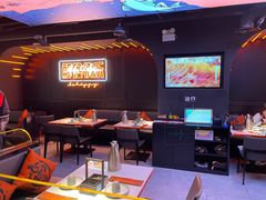 大堂-鸣记脆皮烤鱼·海鲜烤鱼(三八广场店)