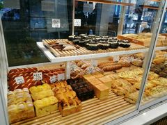 -焙丽拾光(麦凯乐直营店)