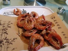 -松沪名灶·豆浆鱼头·新上海菜(飞航吾悦广场店)