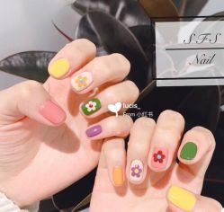 -LILY NAILS美甲美睫
