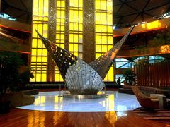 -上海滴水湖皇冠假日酒店