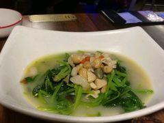 上汤菠菜-新白鹿餐厅(西湖银泰店)