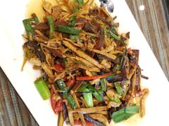 -自游人·美食一楼·地道徽菜(三十年名店)