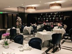 大堂-Yan Ting 宴庭中餐厅(上海静安瑞吉酒店)