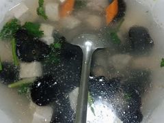 海蛎豆腐汤-宾朋海鲜特色美食餐厅·纯手工鲅鱼水饺(兴海路店)